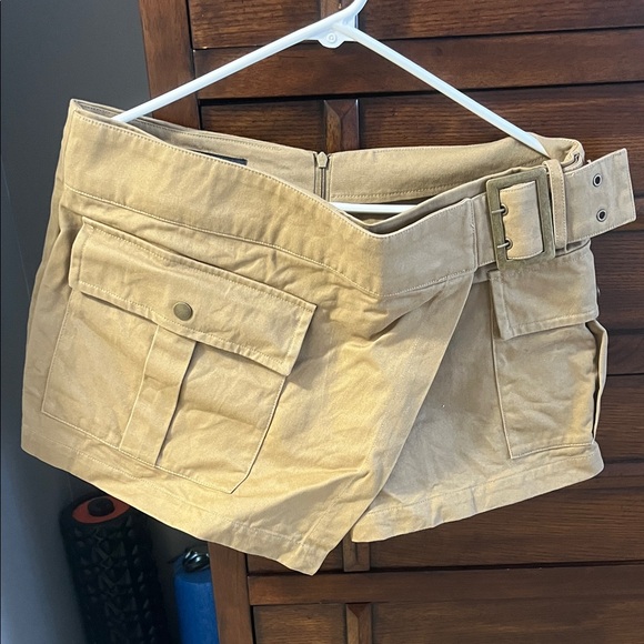 Zara Pants - Zara Beige Women's Belted Cargo Skorts